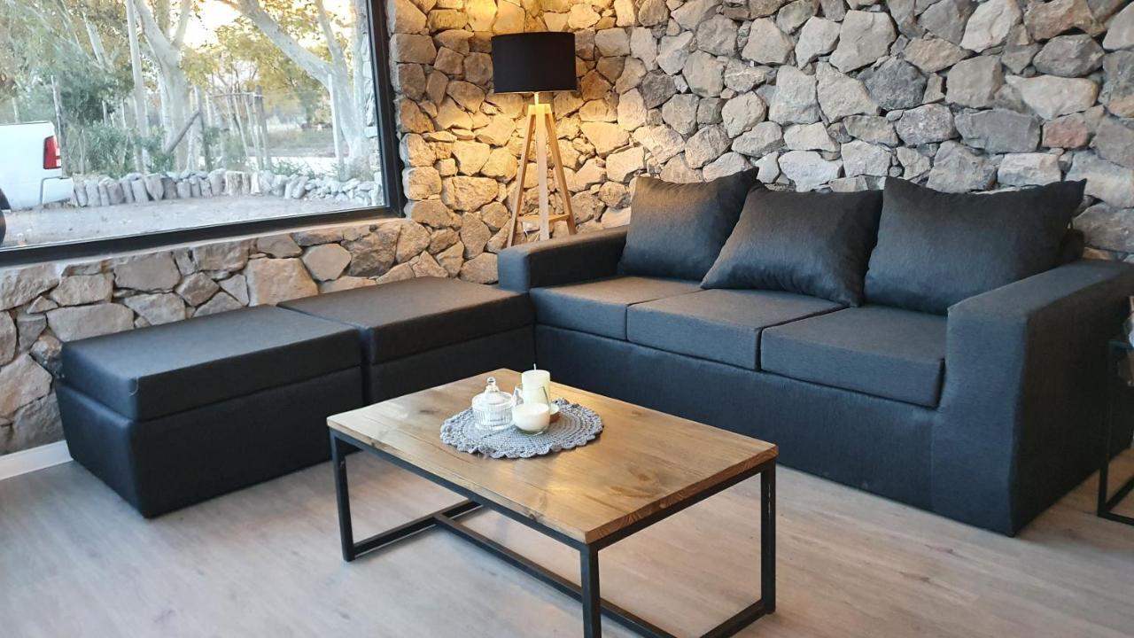 Casa De Piedra *