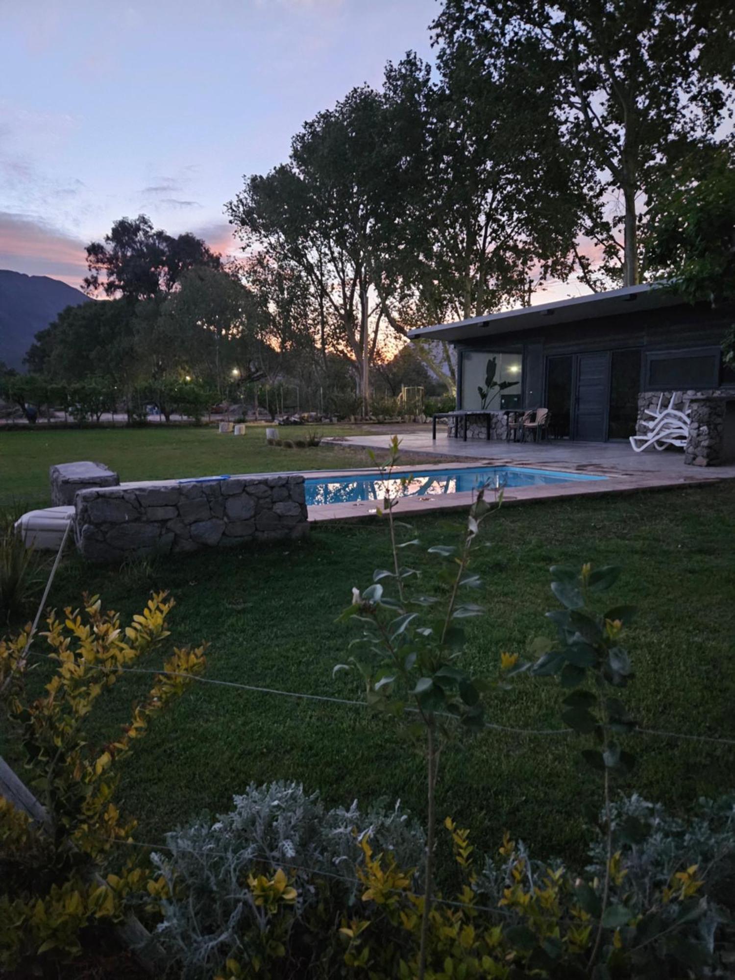 Casa De Piedra Villa Basilio Nievas